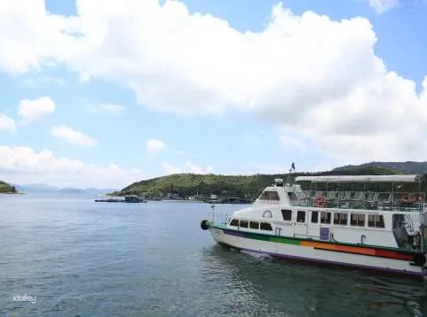 [Good place to visit in Lamma Island] Lamma Island Lobster and Shrimp Signature Banquet | Tasty Seafood Half-day Tour Package ("Lamma Rainbow" Tasty Award-winning Seafood Lunch with Round-trip Ferry Ticket)