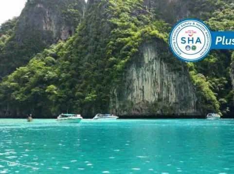 Island Day Tour by Speedboat: Maya Bay, Phi Phi Leh, Phi Phi Don & Khai Island in Phuket | Thailand