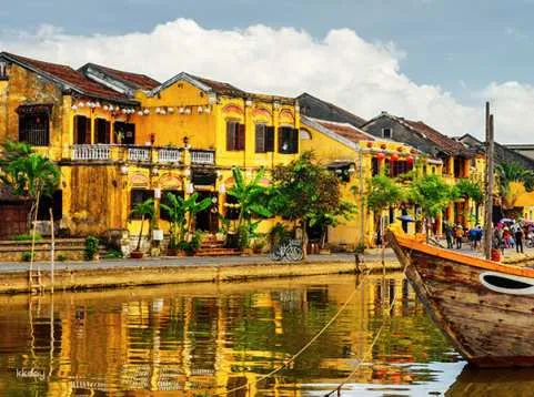 Hoi An Ancient Town Tour and Cooking Class